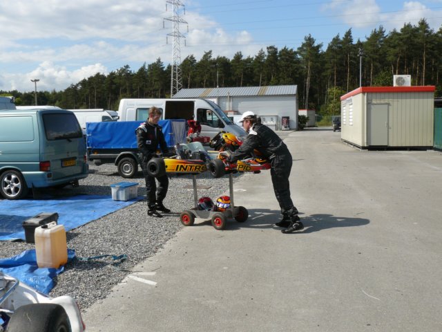 terugnaardeparkeerplaats.jpg